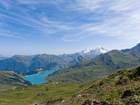 Mont Blanc et Lac de Roselend