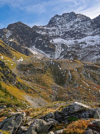 Sous les Pointes de la Porte d'Église