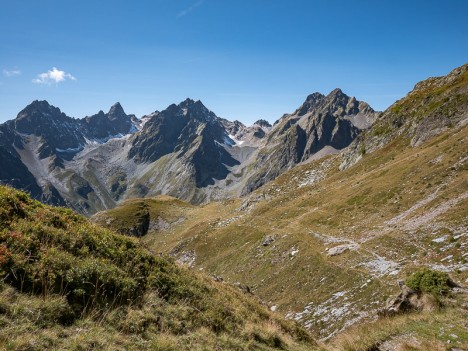 Le groupe du Puy Gris