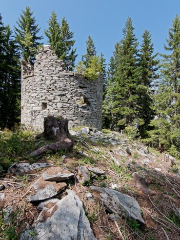 Ruine du Poste Optique de Saint Léger