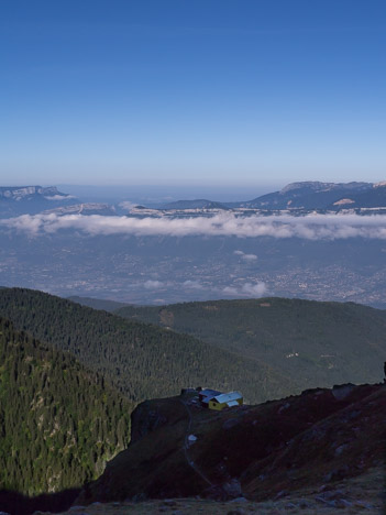 Le Refuge Jean Collet domine le Grésivaudan