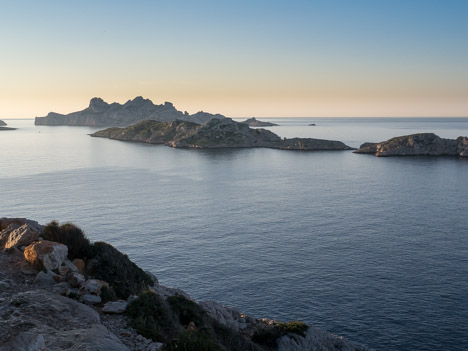 Les îles Jaron, Jaïre et Riou