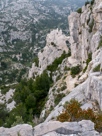 La Roche Percée de Morgiou depuis le sentier