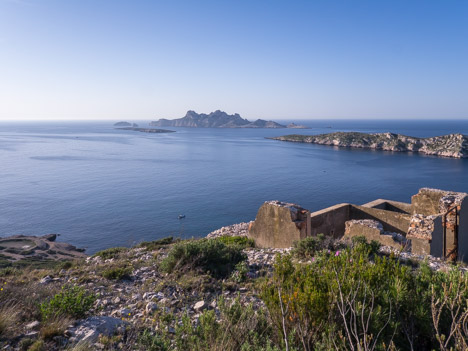 Ruine de la Roche Percée de la Mounine