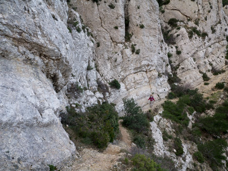 Sentier de la corniche nord du Sommet de Marseilleveyre