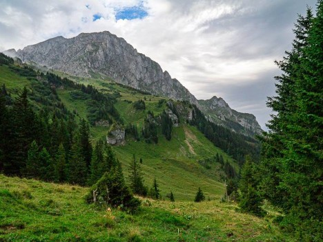Versant Nord de la Dent d'Oche