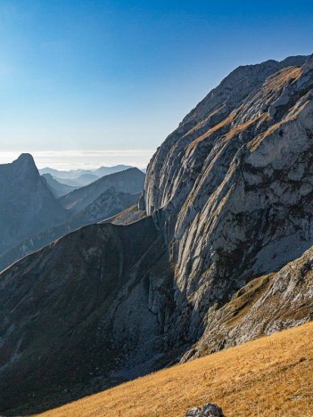 Les escarpements des Cornettes de Bise