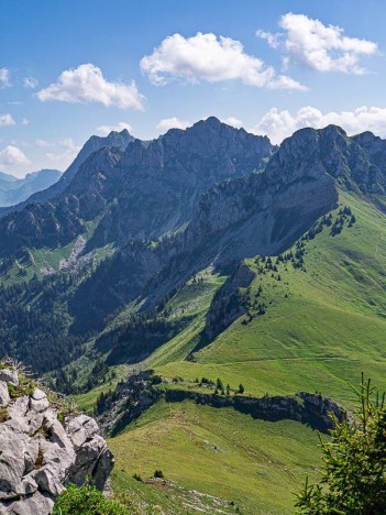Le Col de Chavan, le Roc d'Enfer