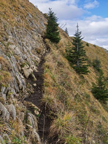 Passage exposé sous le Mont Billiat