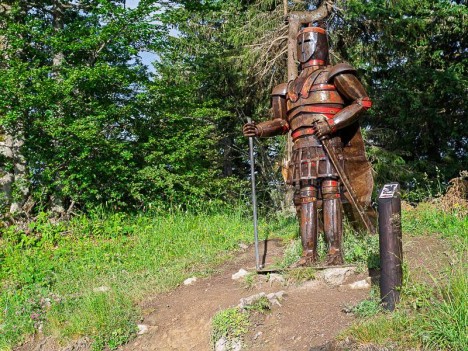 Armure médiévale du Mont Forchat