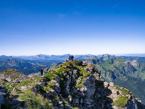 Au sommet du Mont de Grange