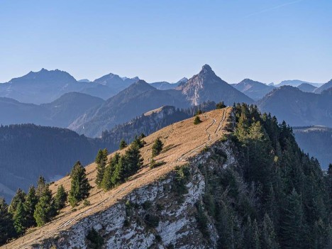Crête du Pic des Mémises, Mont Ouzon