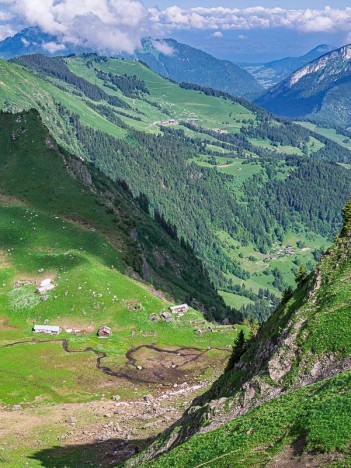 Chlates d'Entre Deux Pertuis sous l'Aiguille du Pertuis