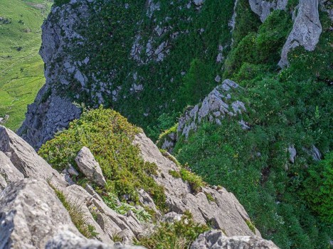 Passage de la brèche de l'arête Ouest de la Pointe d'Arvouin