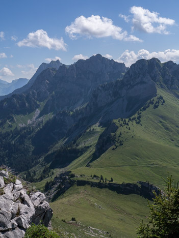 Le Col de Chavan, le Roc d'Enfer