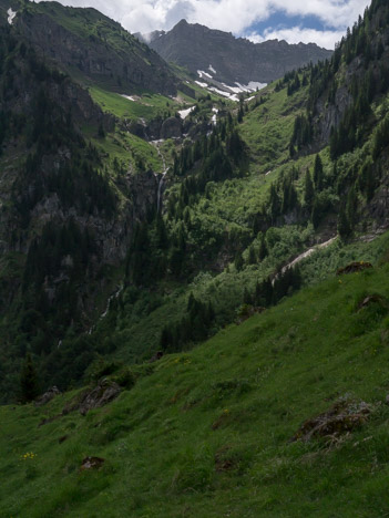 Le ruisseau de Tavaneuse sous la Pointe d'Entre Deux Pertuis