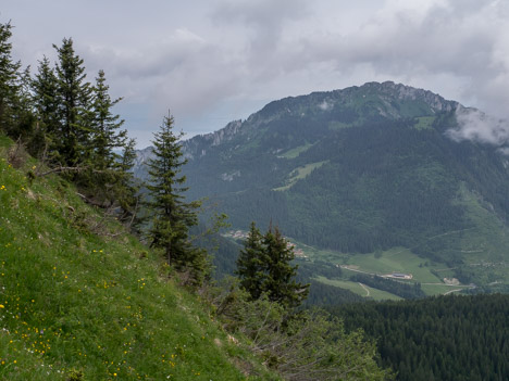 Pointe de la Croix, le Mont Ouzon