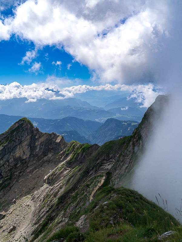 La pointe 2188, antécime du Roc d'Enfer