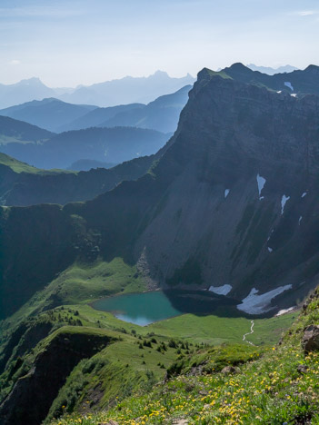 La Pointe d'entre deux Pertuis, Lac de Tavaneuse