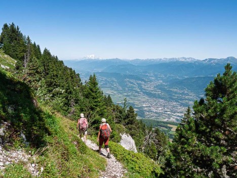 Sentier du Col de Belles Ombres