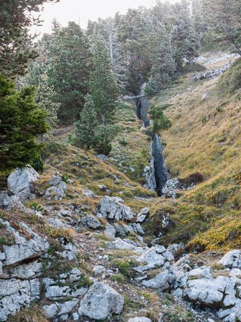 La profonde faille qui coupe le Jardin de Chamechaude