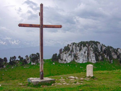 Le Col et la Croix de l'Alpe