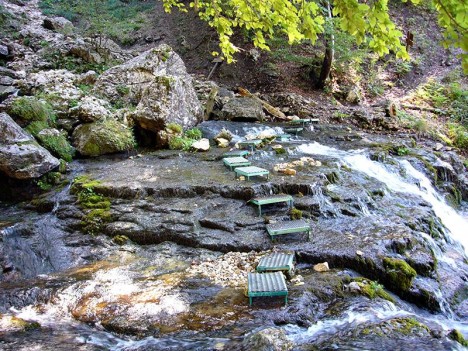 Le passage à gué de la source du Guiers