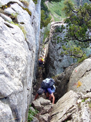 Passage de la fissures du Trou du Glaz