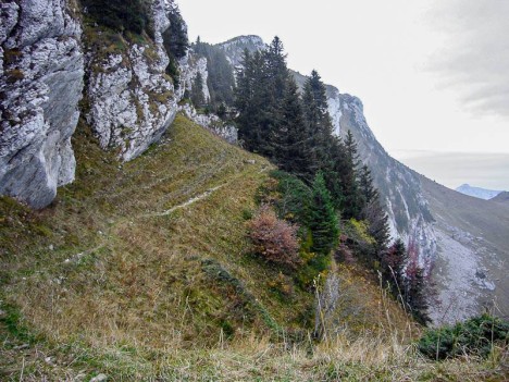 Le sentier du sangle du Grand Som