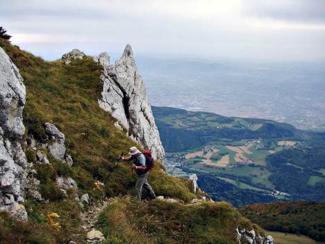 Sentier de la cheminée de Jusson