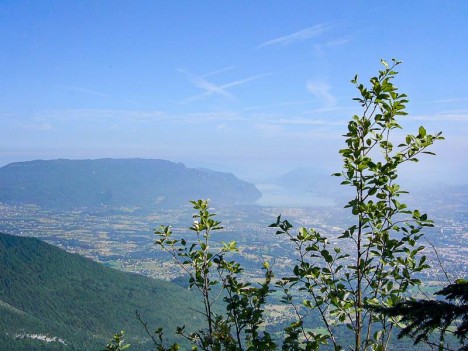 L'Épine et le Lac du Bourget depuis la pointe de la Gorgeat
