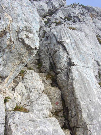 Ressaut final du Pas du Cuert sous le sommet du Mont Outheran