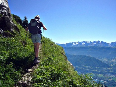 Au dessus du couloir rocheux du Pas de Montbrun