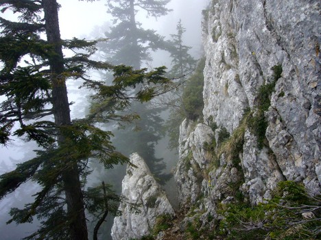 Fissure dans la descente du Pas du loup