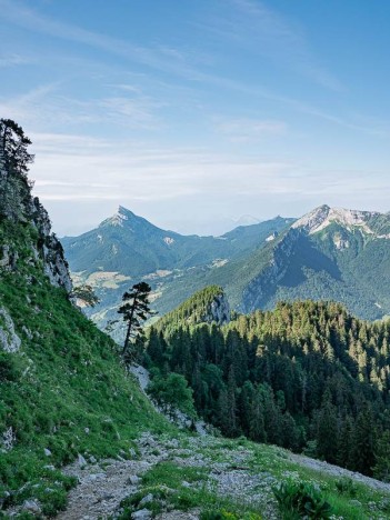 Chamechaude et le Charmant Som