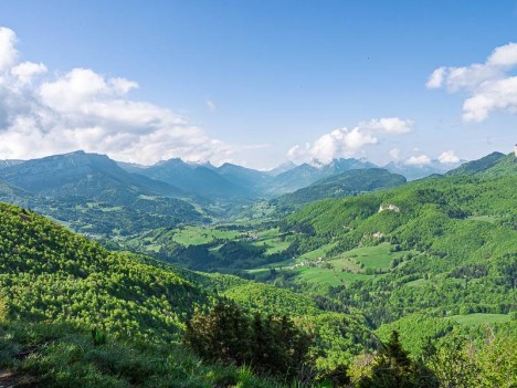 La vallée des Entremonts depuis la Pointe de la Gorgeat