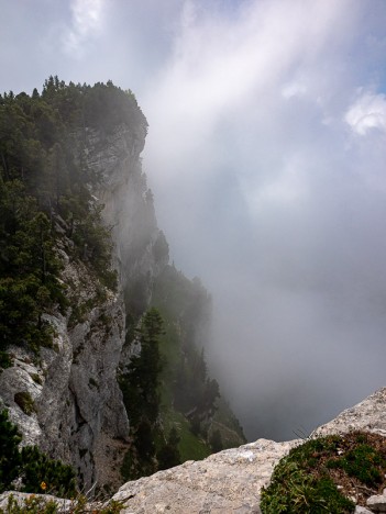 Les falaises des Rochers de Fouda Blanc, août 2021