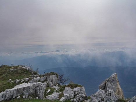 Le sommet de la Rousse, point 1830