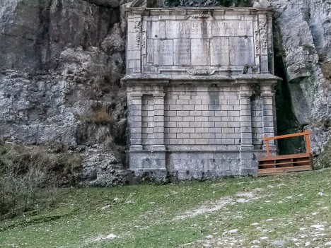 Monument Charles Emmanuel II