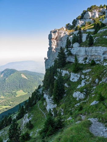 Sentier de la cheminée de Tencovaz