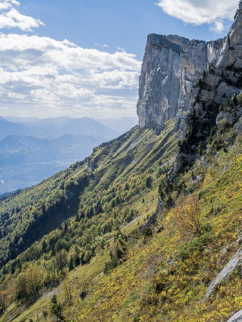 chartreuse-pas-rocheplane-rocher-midi.jpg