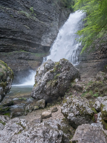 Cascade isolée