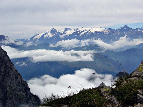 La Meije et le Râteau, emblèmes du Massif des Écrins, juil. 2008