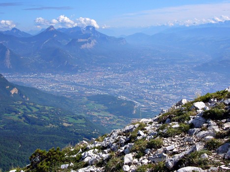 La Chartreuse, vue depuis le Pic Saint-Michel, août 2007