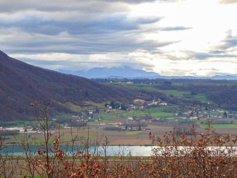 Le Rhône vu des pentes du Mont Gela au dessus de Trémurs