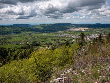 Hauteville-Lompnès et les célèbres carrières, mai 2021