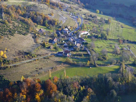 Le village de Marchamp