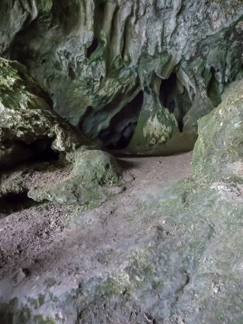 Grotte de la Bonne Femme