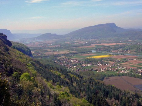 Entre le Rhône et le Grand-Thur, le Mont Gela