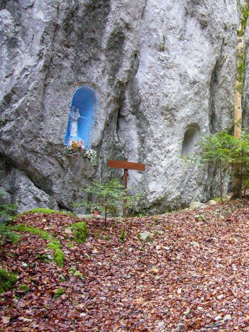 La Vierge de la Combe